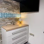 Apartmán New Luxury Loft In Centre, Next To Synagogue, Near Deak Square, Quiet Courtyard, Air Conditioning, Fast Wifi, Hotel-level Comfort