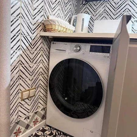 Appartamento New Luxury Loft In Centre, Next To Synagogue, Near Deák Square, Quiet Courtyard, Air Conditioning, Fast Wifi, Hotel-level Comfort Budapest