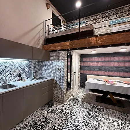 Apartamento The Boutique Residence at Deák Square Budapeste