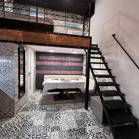 The Boutique Residence at Deák Square